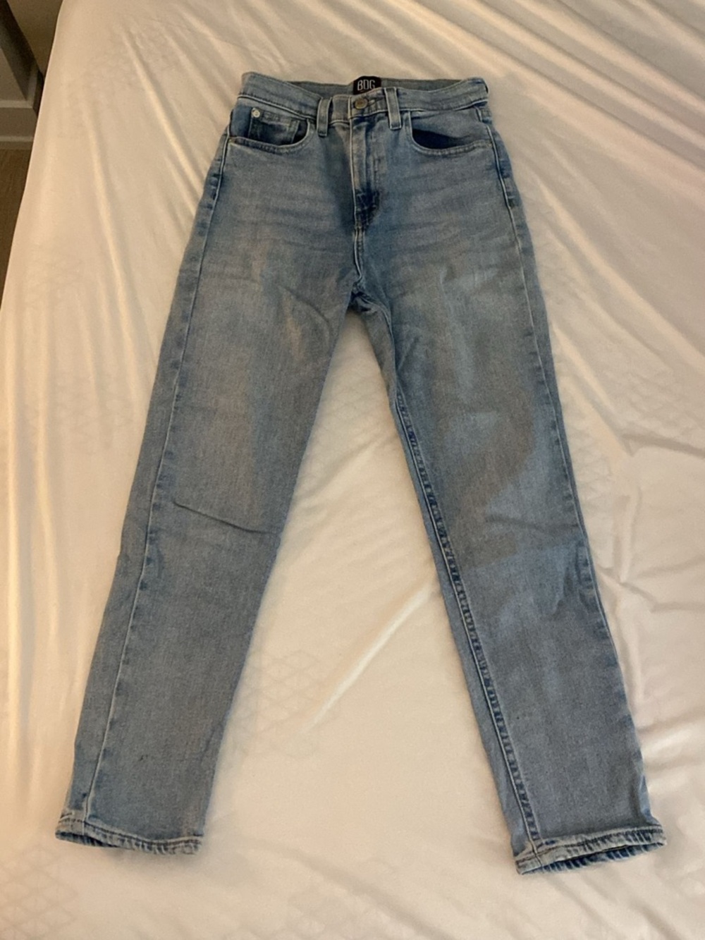 Urban Outfitters BDG High Rise Light Wash Girlfriend Jeans - Size 25